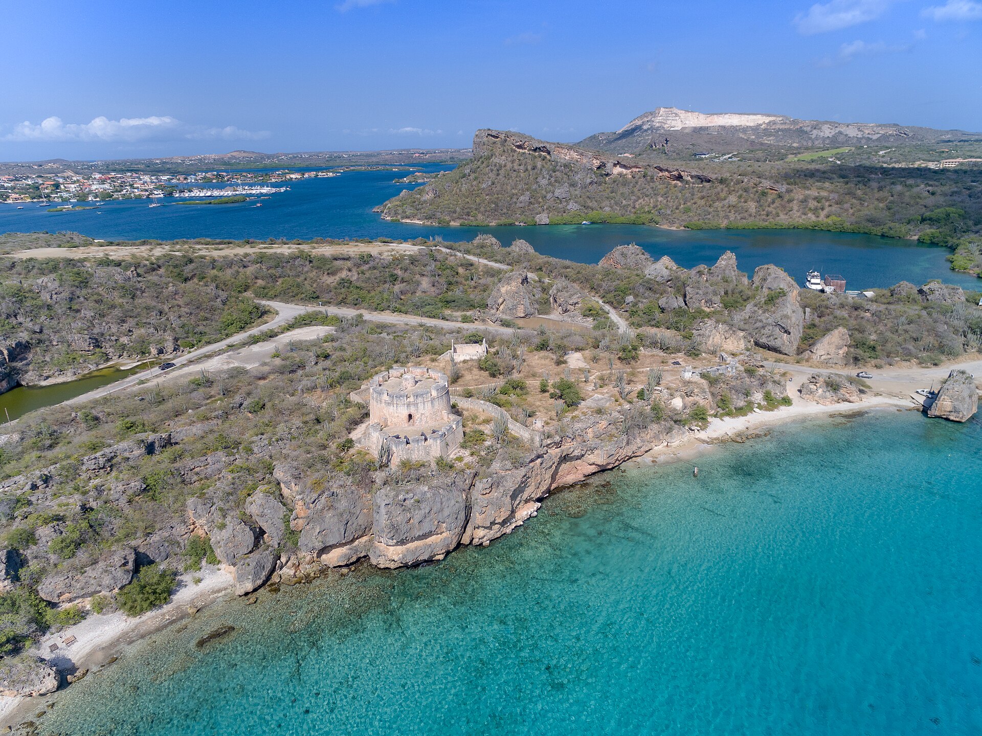 Caracasbaai and Fort Beekenburg from above, Curaçao